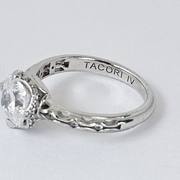 Genuine Tacori Diamonique Ring in Sterling Silver Size 10! - Picture 4 of 8